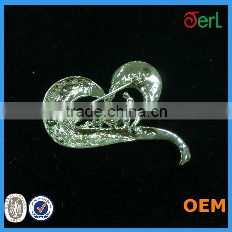 Fashion Design Heart Shape Rhinestone Brooch Pin with Pearls,Brooches and Pins for Wedding Bouquet