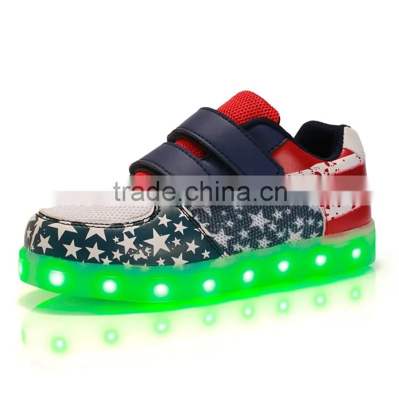 Fashionable American flag style led shoes kids light sports shoes and sneakers for adult casual 2017