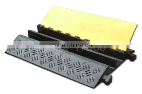 China Best Left Corner Rubber Cable Protector 5Channels corner