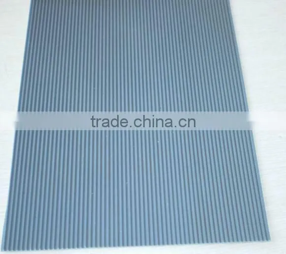 Mixed ribbed light grey rubber mat