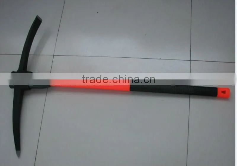 pick axe with fiberglass handle P402