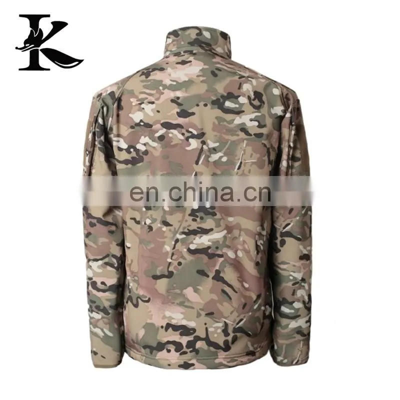 Camo softshell hunting jacket