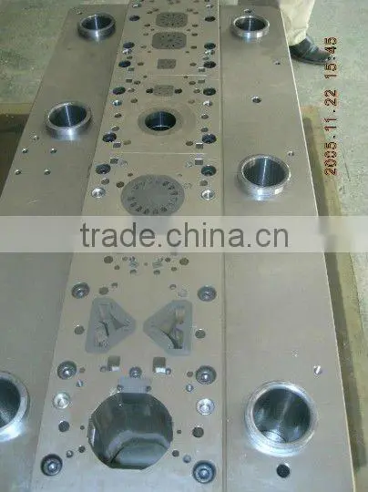 progressive step continuous die/mould/tooling