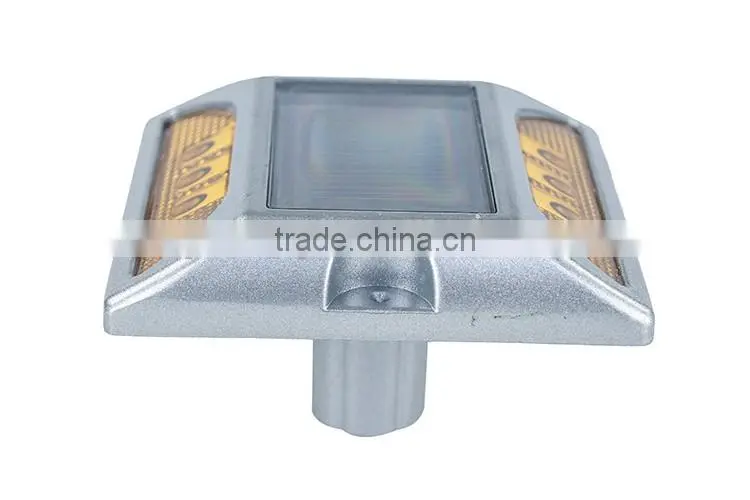 Small MOQ strong reflective effect solar led road stud