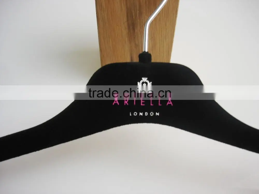 HA6992 cheap hot garment hanger velvet plastic notched evening dress hanger