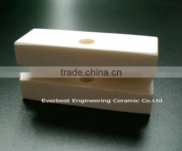 Good hardness and wear resistance alumina ceramic sheet