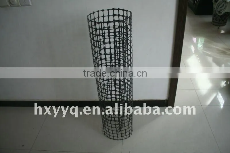 two-directional draw and extend plastic geogrid