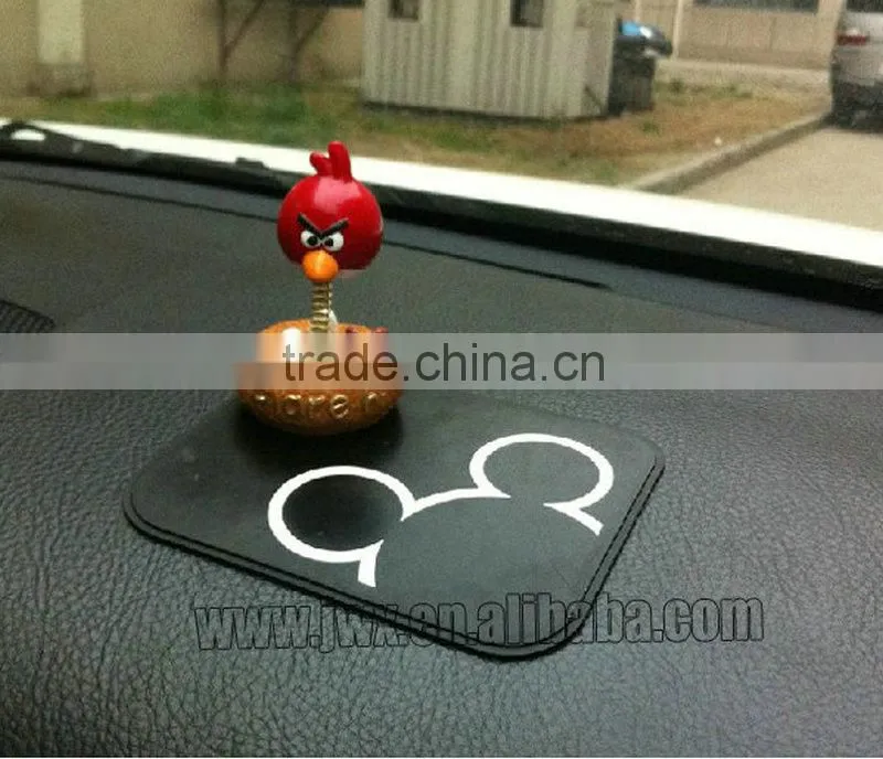 Grip easy Car Accessories Silicone Non-slip Mat for Mobile Phone Anti-slip Pad for Car Plastic Mat supplier