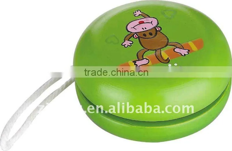 wooden yoyo