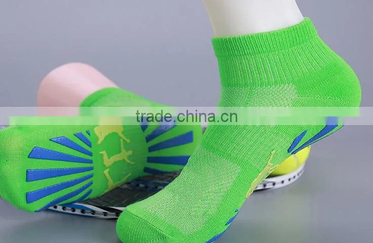 antislip trampoline socks/novelty socks for men