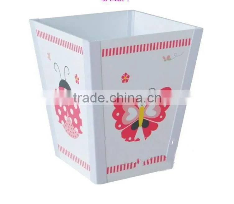 Good-looking wooden storage box