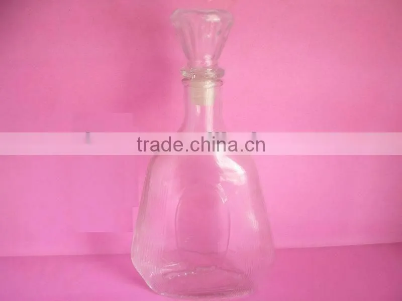 Aluminum Cap Whisky Bottle