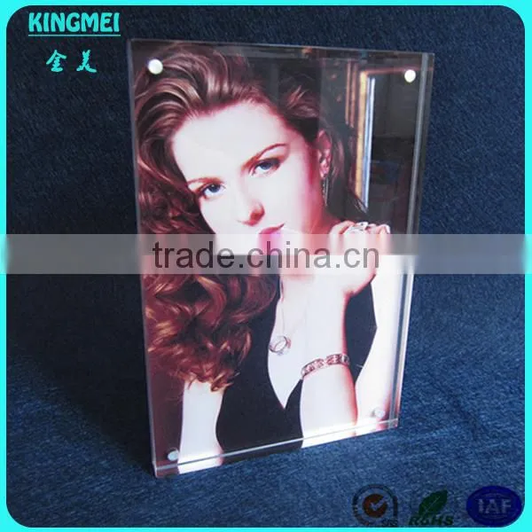 2015 Custom Wholesale Romantic Acrylic Heart Shaped Magnetic Photo Frame