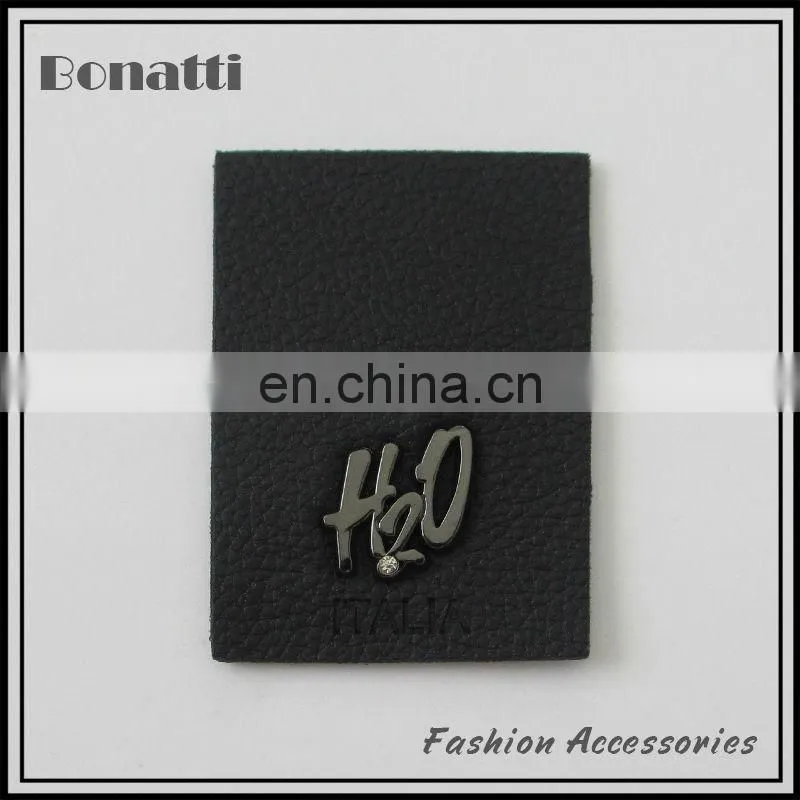 2013 latest design clothing leather labels