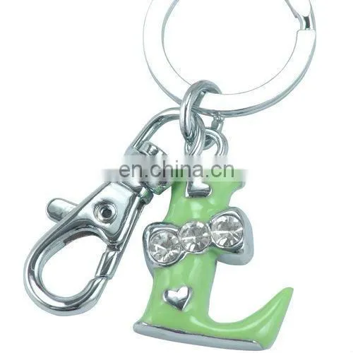 GREEN LETTER L KEY HOLDER WITH CRYSTAL