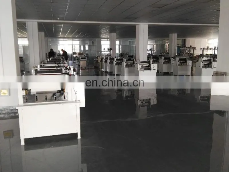 Automatic PVC Roll To Sheet Cutting Machine
