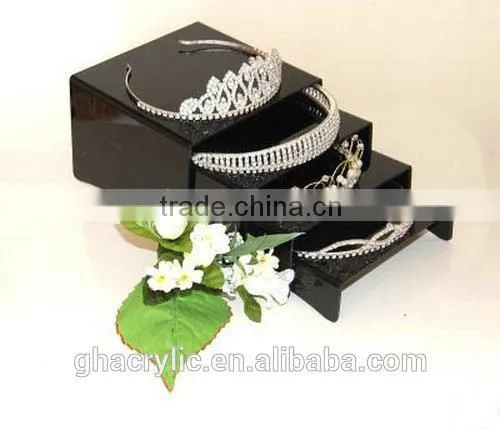 GH-RZ362 Available For Any Design 2013 hot sale clear acrylic headwear display