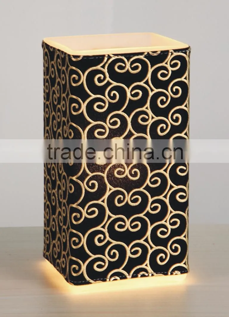 Energy Saving E14 Light Source and CE Certificate Standard table lamp with fabric shade