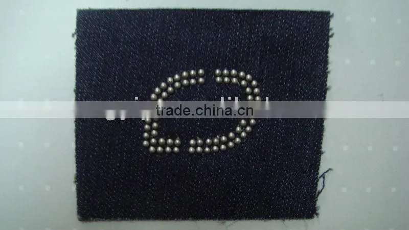 fashion custom design new style garment jeans leather patch with metal rivet logo