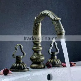 Luxury Widespread Bathroom Sink Faucet QH00317