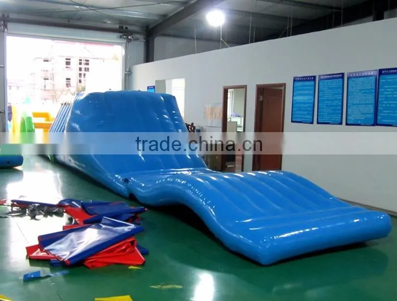 Hot Summer Water Pool Game Inflatable Water obstacle course for sale