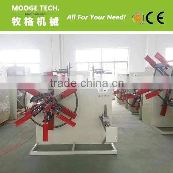Plastic pipe winding machine