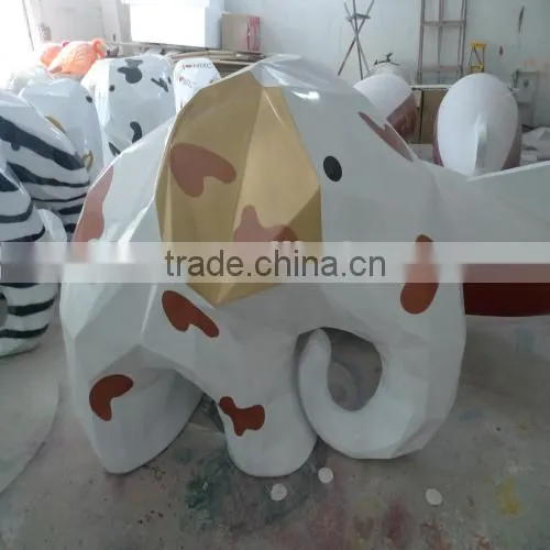 outdoor cartoon park sculpture, large balloon dog
