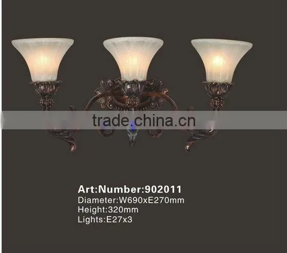 antique brass wall sconce in Zhongshan