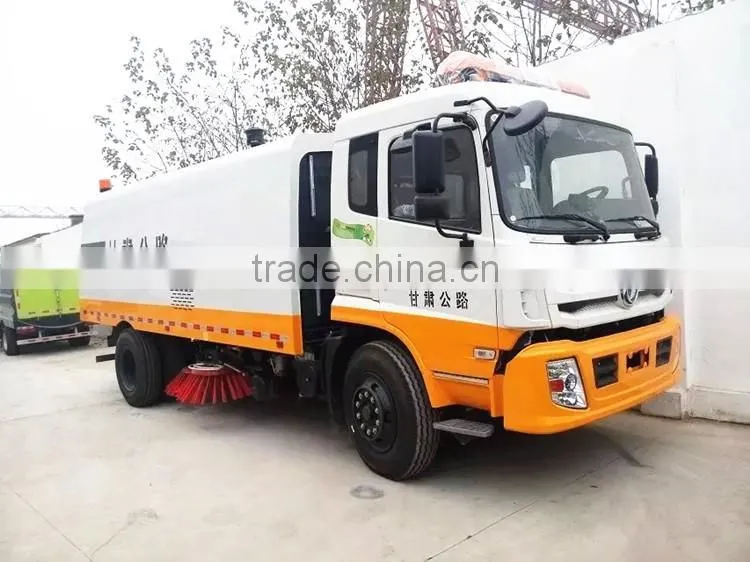 Dongfeng 4x2 street cleaning truck