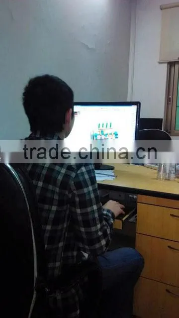 Cosmetic bottles blowing machine
