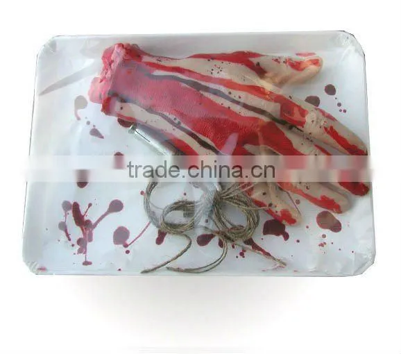 HALLOWEEN LATEX BLOODY PROPS WITH DISHWARE