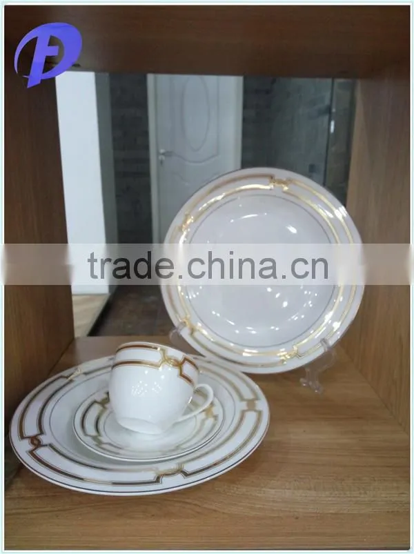 luxury royal fine bone china dinner set made in china