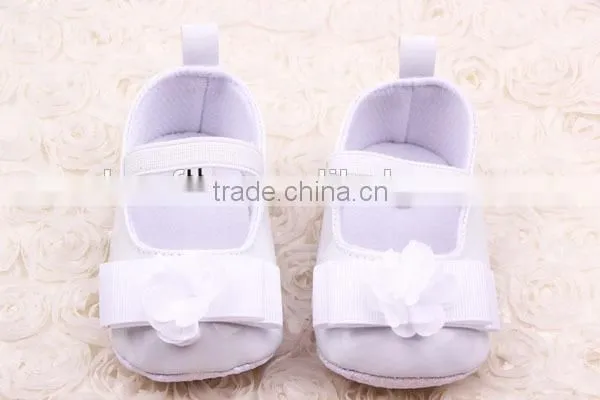 New Sweet Anti-slip Flat Flower Princess First Walkers PU Baby Newborn Shoes