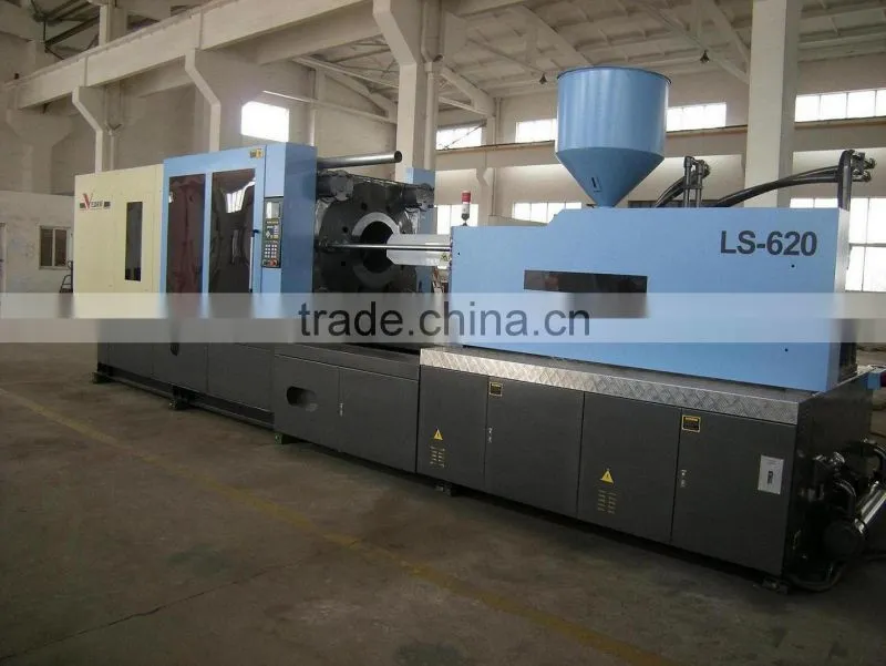 car bumper molding machine