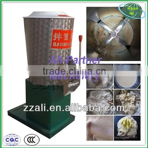 Automatic vertical dough kneading machine