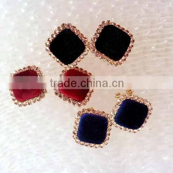 small quantitiy korean fancy flannelette diamond stud earrings