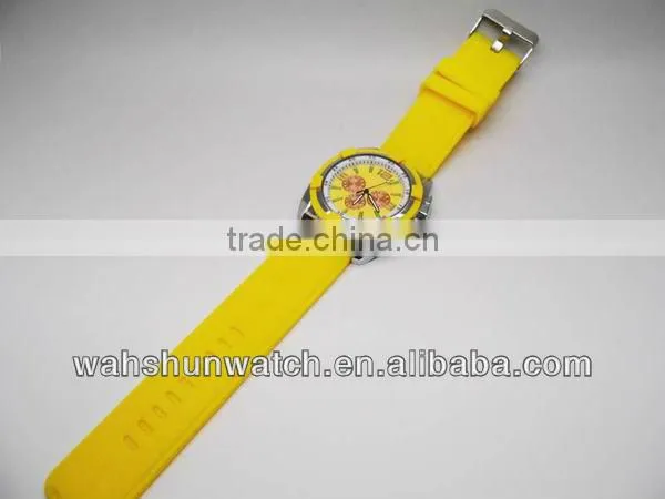 Hot fashion sport style high quality japan quartz movt custom watches brands 2013