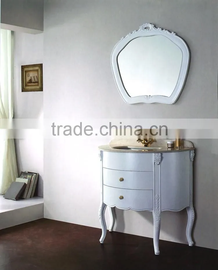 Antique white Bath vanity with drawers in cottage WTS141