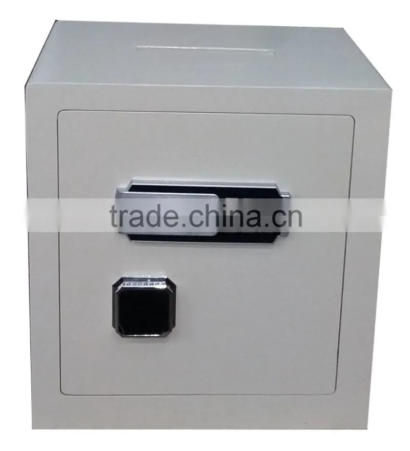 Electronic drop safe with slot on top side TM-4542S