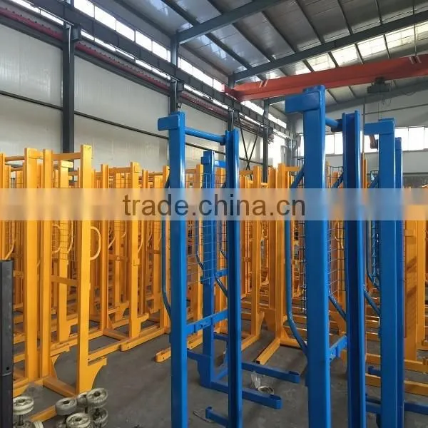 Manual Hydraulic With Foot Pedal Lifting Stacker