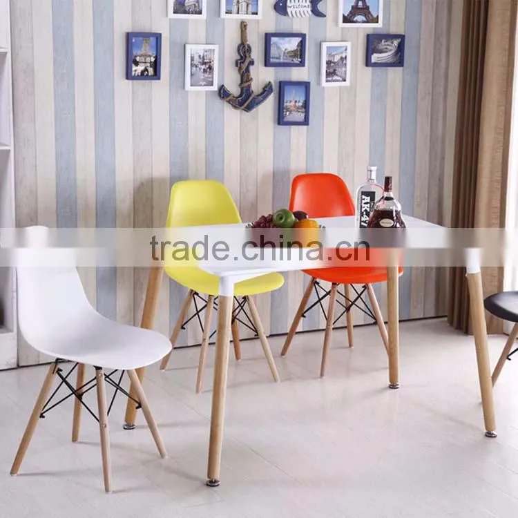 Natural Wood Legs Dining Room Base Chrome Metal Molded Plastic Four Leg Furniture Office Chair
