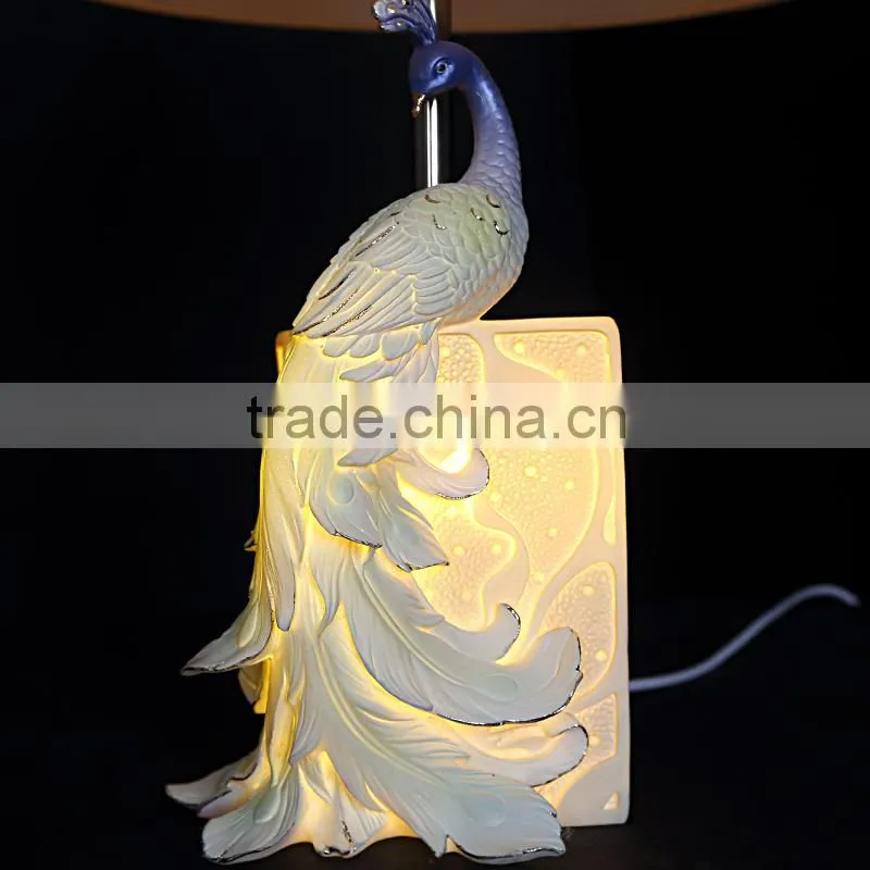 new designed fancy resin table lamp