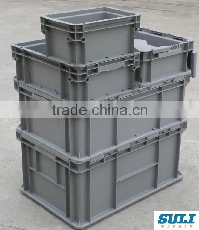 Plastic moving boxes for sale