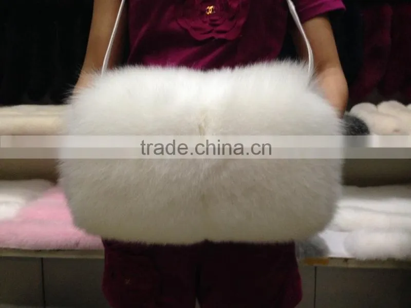 Stylish Raccoon Fur Handbag Silver Fox Fur Hand Warmer Animal Fur Purse And Wrist Warmer
