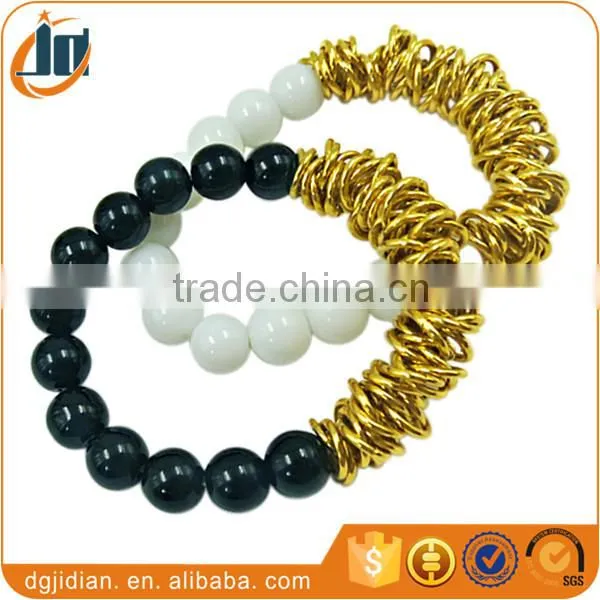 Adjustable Glass Bead Jump Ring Bracelet