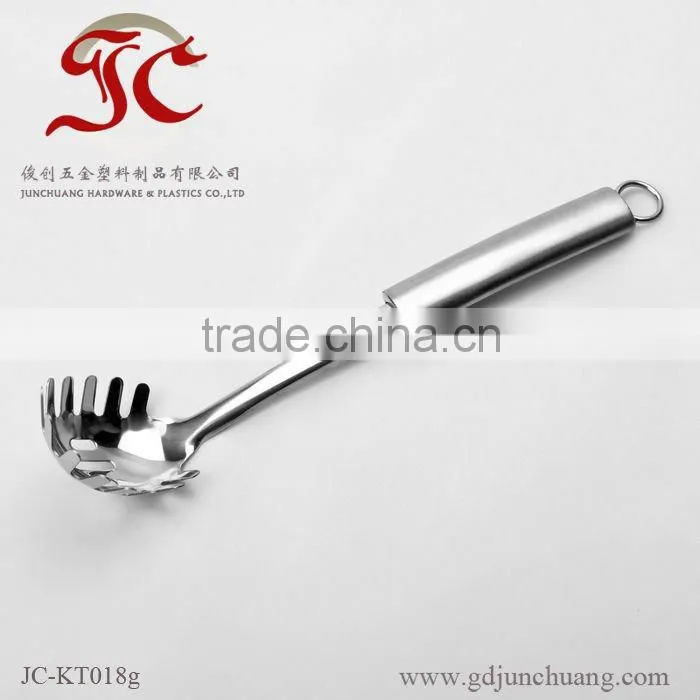 Stainless steel hot food buffet spaghetti spoon server