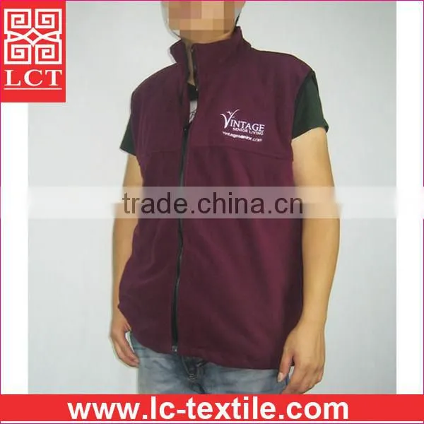 Wenzhou OEM factory direct sell high quality embroidery black men vest jacket fleece with zipper pockets for promotion(LCTU0050)