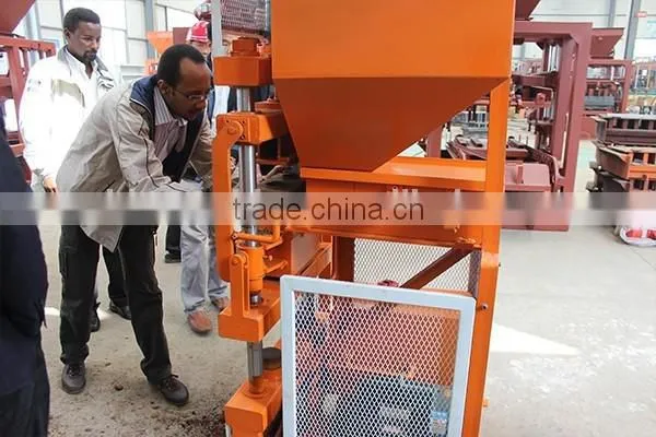 1-25 interlocking brick making machine for Africa