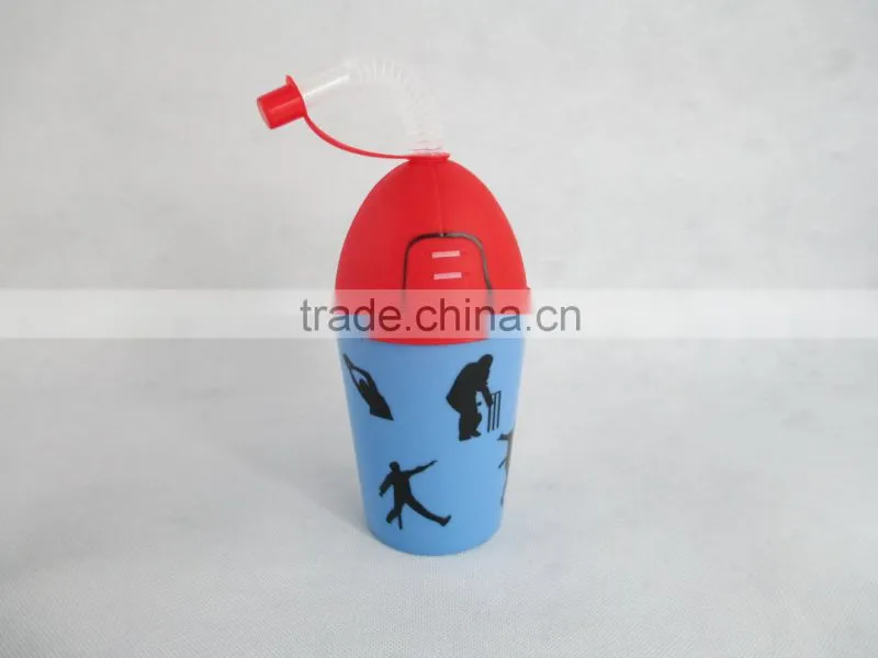 2014 NEW sports 300ml *425ml kids drinking cups with straw