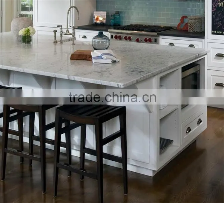 Appartment project kitchen cabinet crown molding style